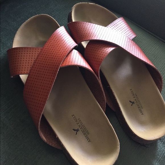 AE Women’s Size 9 Sandals - Picture 2 of 4